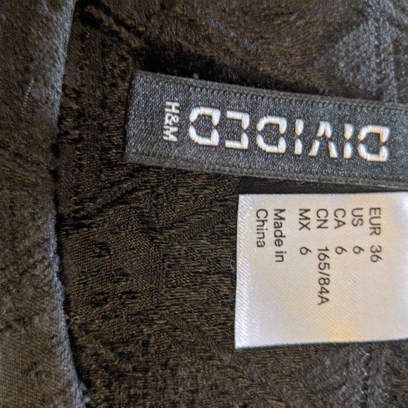 H&M Black Geometric Print Skater Dress, Sz. US 6 - Picture 5 of 5